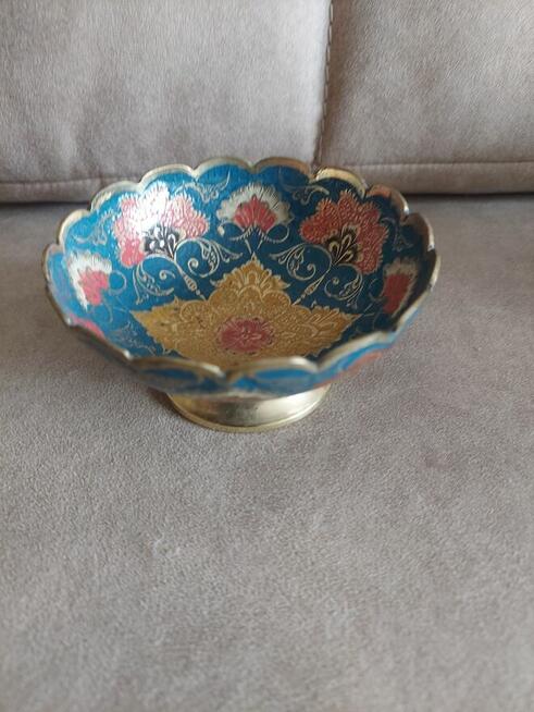 Półmisek mosiężny we wzory emaliowany