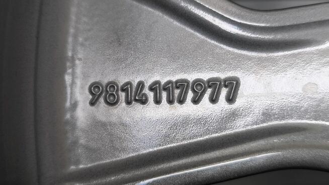 Koła Peugeot 508 II Citroen 17 5x108 opony zima 215/55/17