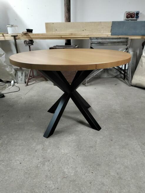 Stół do salonu i jadalni