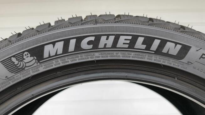 4 sztuki opony zima 235/45/19 Continental rok 2023 (OL584/OH