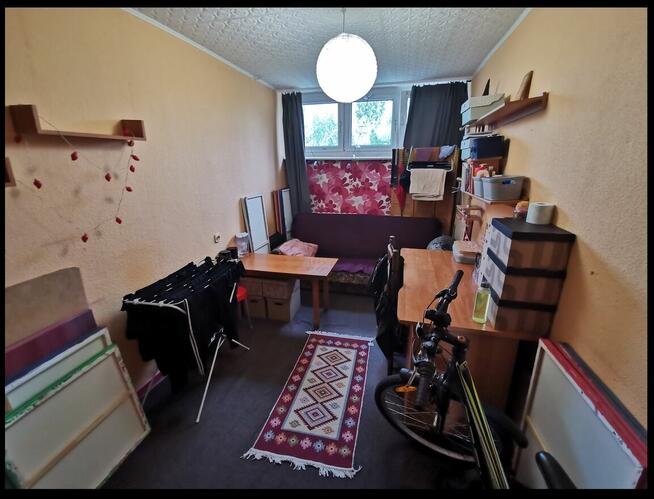 Sprzedam mieszkanie 3 pokoje blisko Sky Tower - do remontu