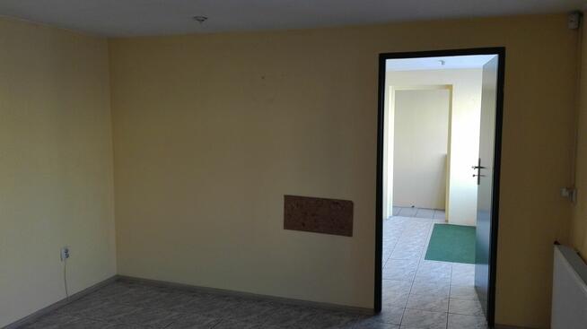 Lokal handlowo-usługowy 50m2 do wynajęcia, ogrzewanie w cenie