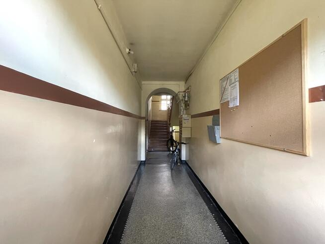 45 m2 w zabytkowej kamienicy! Do własnej aranżacji