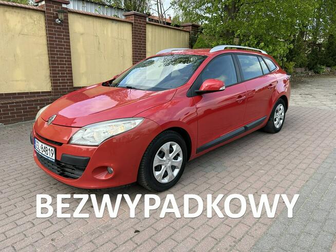 Renault Megane zarejestrowany bezwypadkowy nawigacja klimatyzacja benzyna