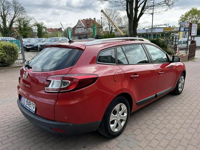 Renault Megane zarejestrowany bezwypadkowy nawigacja klimatyzacja benzyna