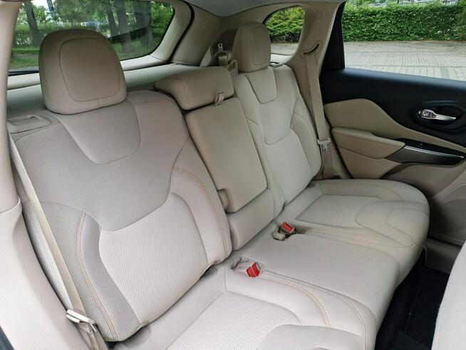 Jeep Cherokee 2.4 BENZYNA 186KM