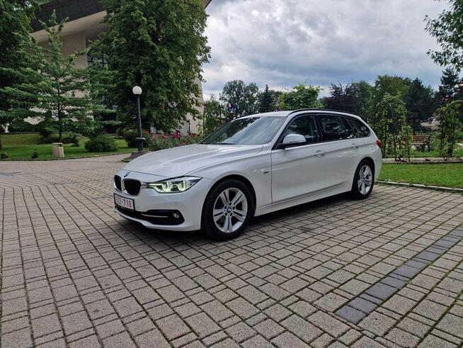 BMW F30 Sport Line 320d 210KM