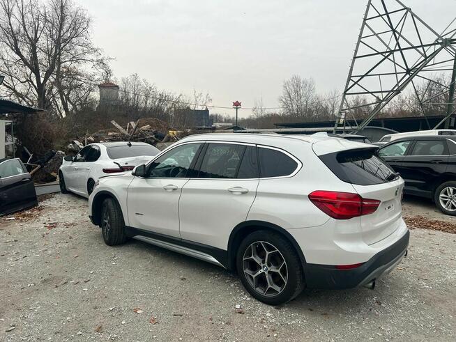 BMW X1 xDrive28i Sport Line