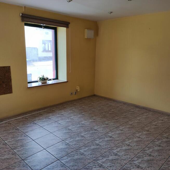 Lokal handlowo-usługowy 50m2 do wynajęcia, ogrzewanie w cenie