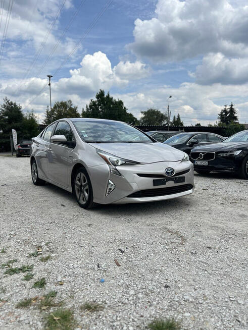 Toyota Prius 1.8 Hybrid Prestige