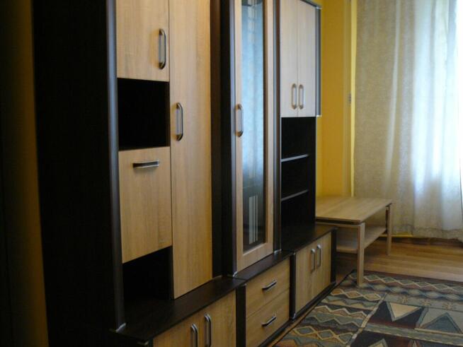 KAWALERKA w pobliżu parku