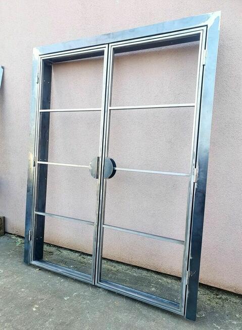 Drzwi loft, ściany loft