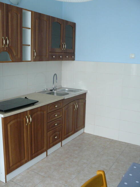 KAWALERKA w pobliżu parku