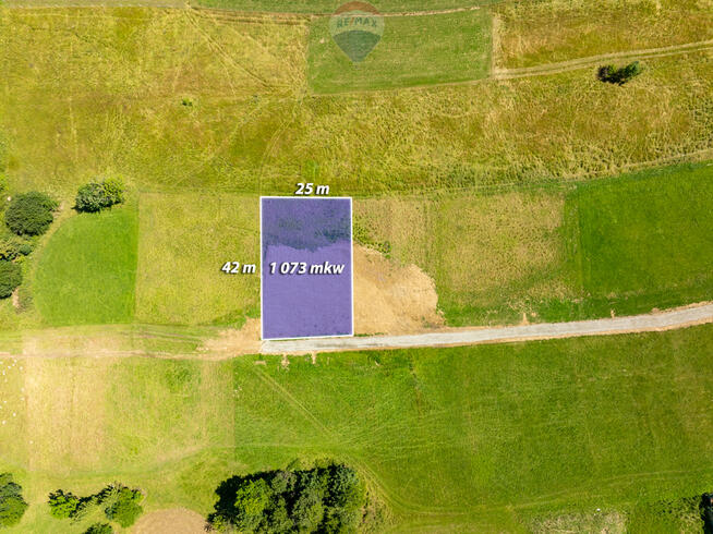 Działka budowlana Leszczyny 1073m2