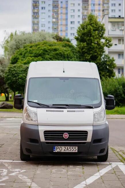 Doświadczony KIEROWCA KAT.B -z autem dostawczym -szuka pracy