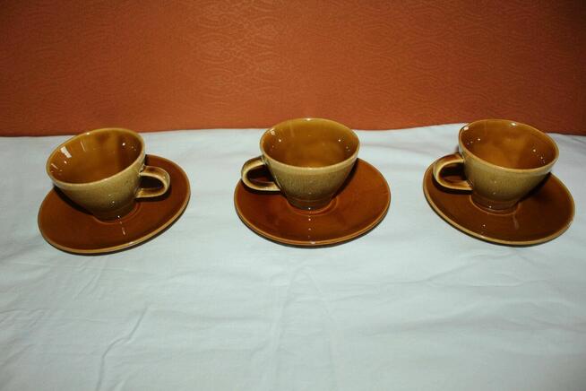 Filiżanki z talerzykami Mirostowice Opal 3 sztuki Czasy PRL