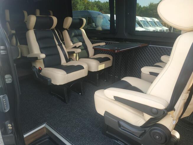 Transport osób , wynajem busów Warszawa