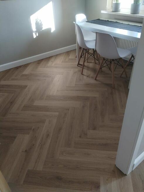 Montaż Paneli, Podłóg i Drzwi w Stęszewie – Profesjonalnie