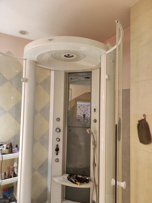 Montaż i naprawa kabin prysznicowych, paneli prysznicowych