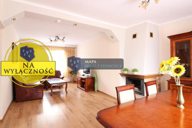 Dwurodzinny dom za miastem z fotowoltaiką