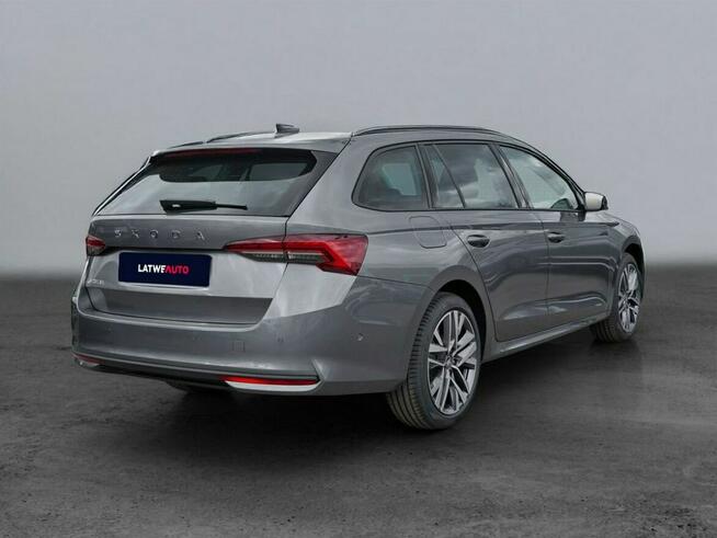 Škoda Octavia Combi Edition 130 Selection 1.5 TSI m-HEV 150 KM DSG