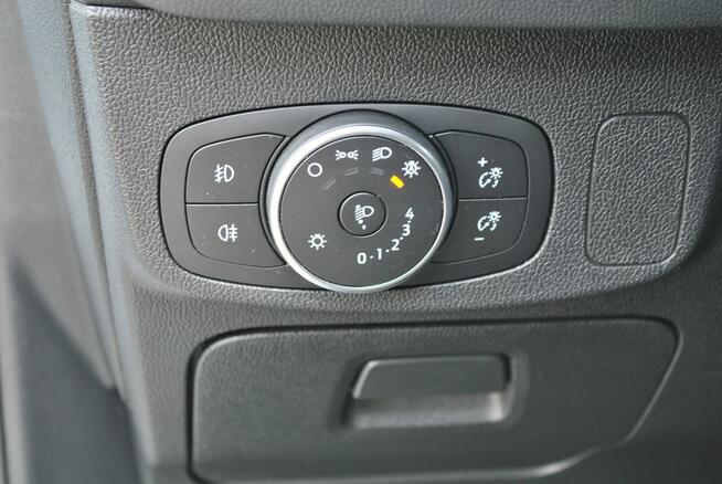 Trend Edition 1,5 EcoBlue 95KM ASO Forda Gwarancja Ford Używane