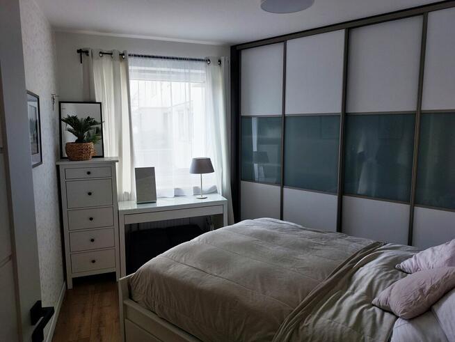 Gdynia Dąbrowa Centrum Mieszkanie 3-pokoje 2 garaże, piwnica