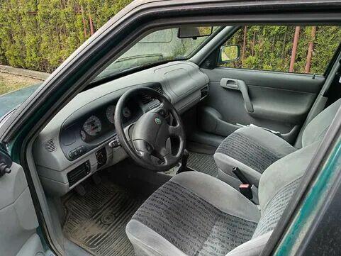 kupie Octavię, Passata, Audi-A6, Mondeo, benzyna, stan dobry