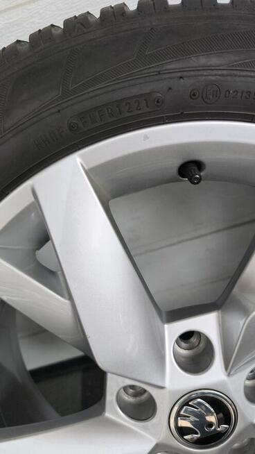 Koła 17 Skoda Octavia IV Yeti Vw opony zima 205/55/17 5x112