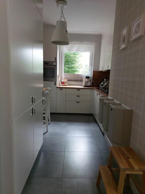 Gdynia Dąbrowa Centrum Mieszkanie 3-pokoje 2 garaże, piwnica