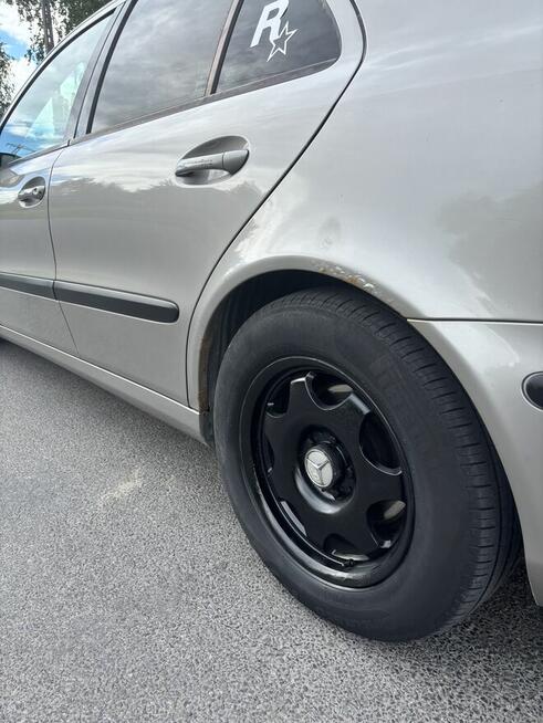 Mercedes w211 E220 cdi 2004 sedan