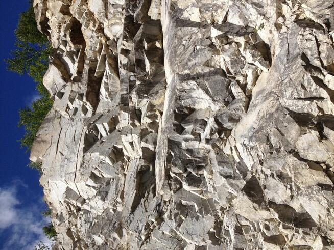 Unikalna skała z północnej Szwecji – 4–5 miliardów lat!