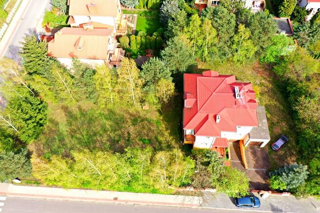 Dom z potencjałem, Nowa wieś