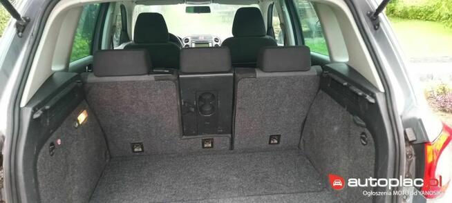 VW Tiguan I 2.0 SUV 4x4 z hakiem disel manual + komplet opon