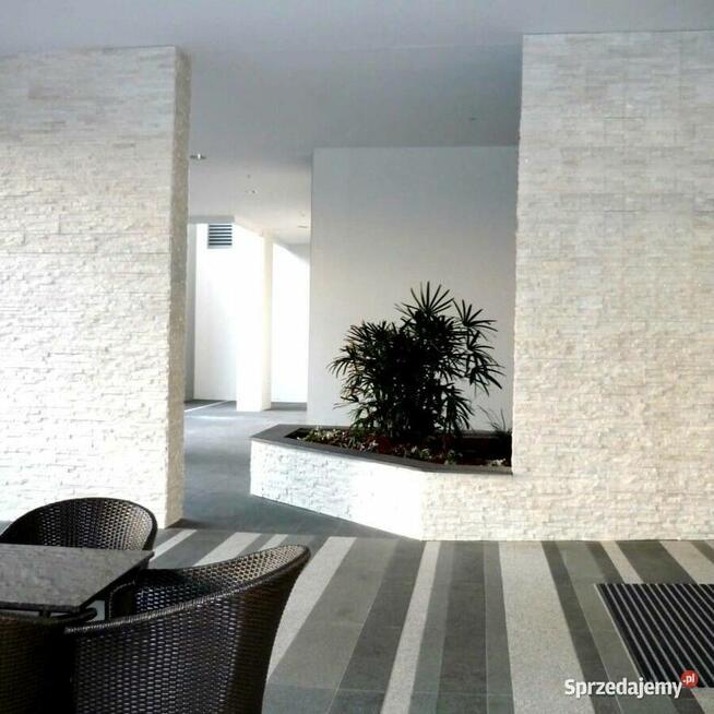 Panel ścienny Kwarcyt White Stackstone 10x36x0,8-1,3 cm