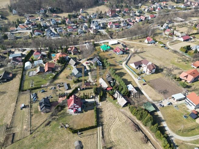 Działka budowlano inwestycyjna z domem w Wiśniowej