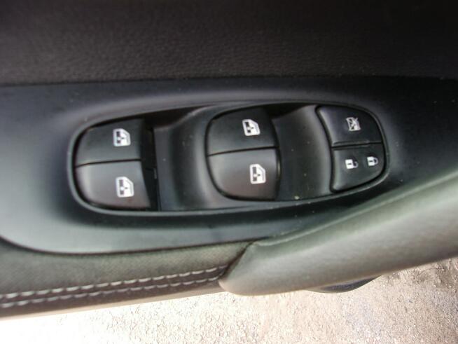 Nissan Qashqai Klimatronic 2-strefowy, Ele szyby 4x, Ele lusterka, Polski Salon