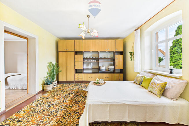 Dom z zabudowaniami, duża działka i wiejski klimat