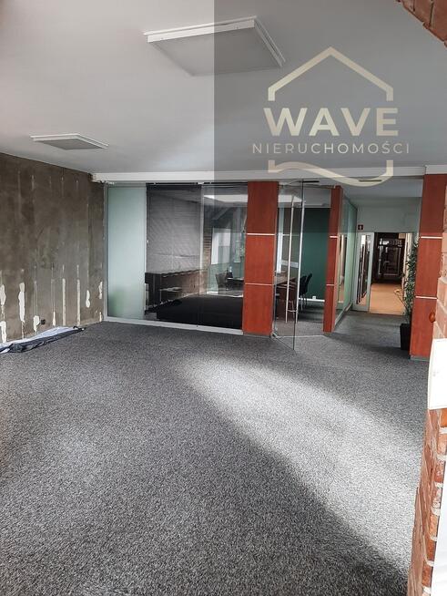 Pomieszczenie biurowo-handlowe 170m2 na wynajem.
