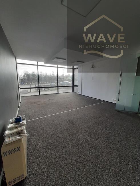 Pomieszczenie biurowo-handlowe 170m2 na wynajem.
