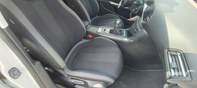Peugeot 308 Stan bardzo dobry do jazdy.