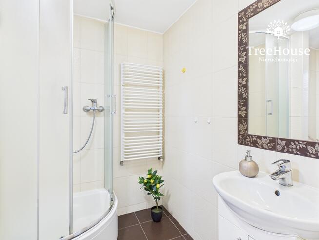 Budynek biurowo-usługowy – Jagiellońska 85