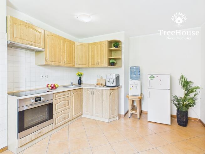 Budynek biurowo-usługowy – Jagiellońska 85