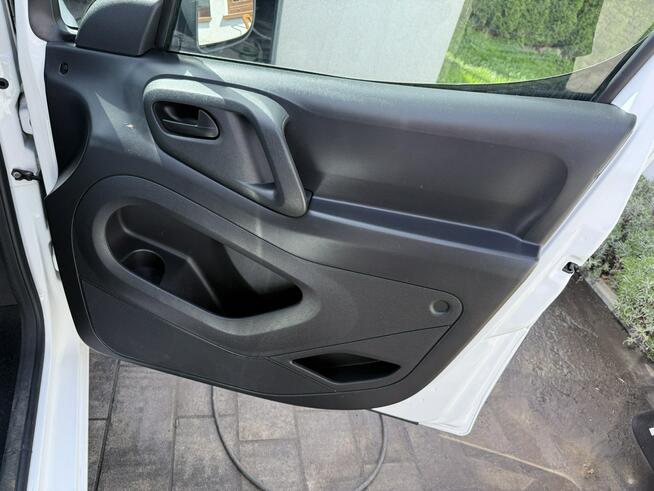 Citroen Berlingo !!! Zadbany z oryginalnym przebiegiem !!!