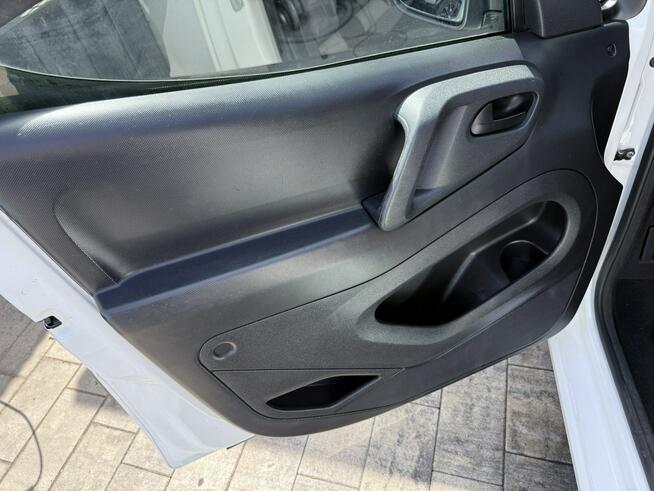 Citroen Berlingo !!! Zadbany z oryginalnym przebiegiem !!!