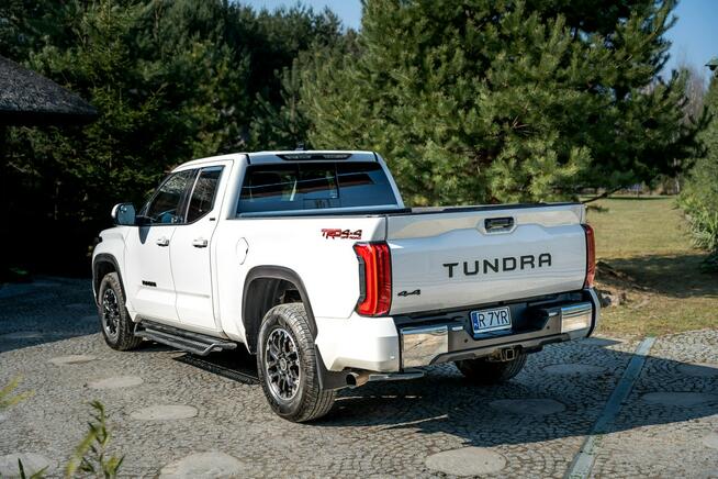 Toyota Tundra Crewmax Platinum