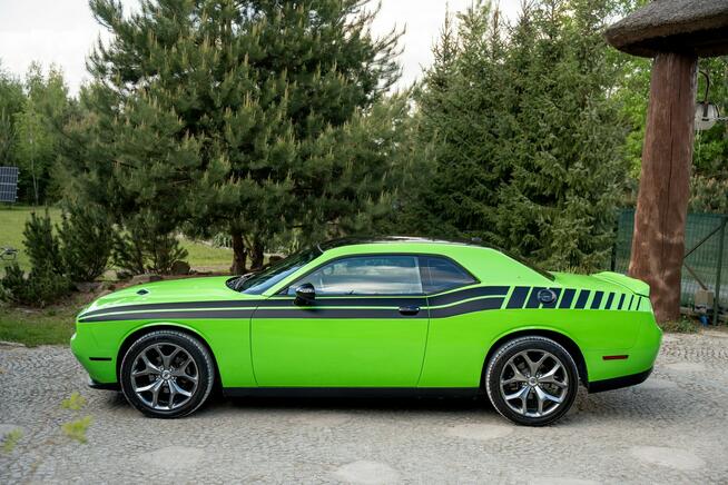 Dodge Challenger SXT / 3.6 V6 / RWD / FAKTURA
