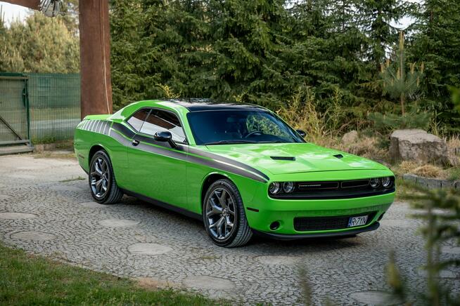 Dodge Challenger SXT / 3.6 V6 / RWD / FAKTURA