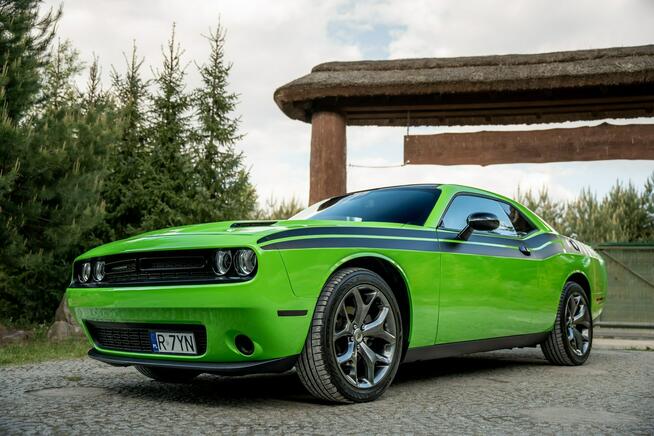 Dodge Challenger SXT / 3.6 V6 / RWD / FAKTURA