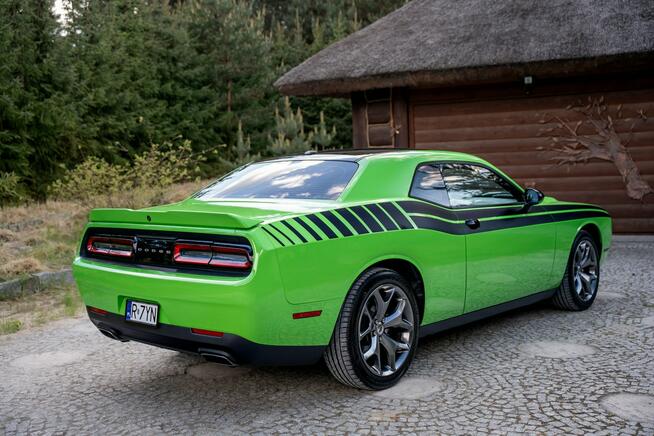 Dodge Challenger SXT / 3.6 V6 / RWD / FAKTURA